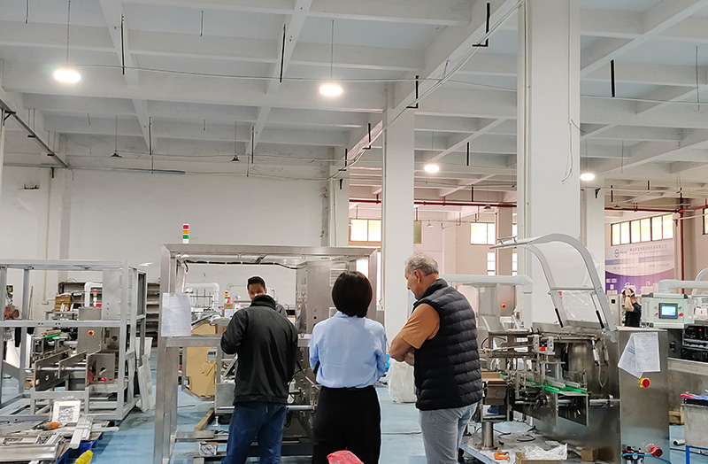自動裝盒機的使用方法.jpg